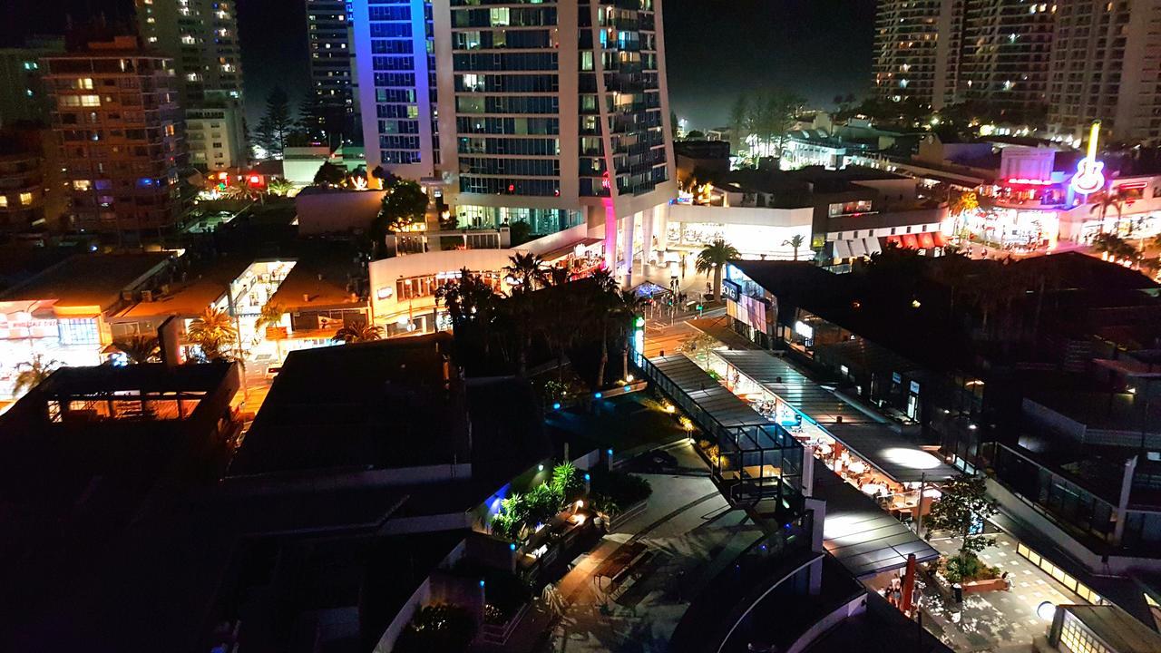 Circle Surfers Paradise Holidays Екстер'єр фото
